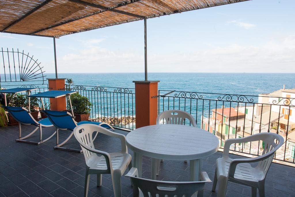 Scorci Di Mare Hotel Riomaggiore Luaran gambar