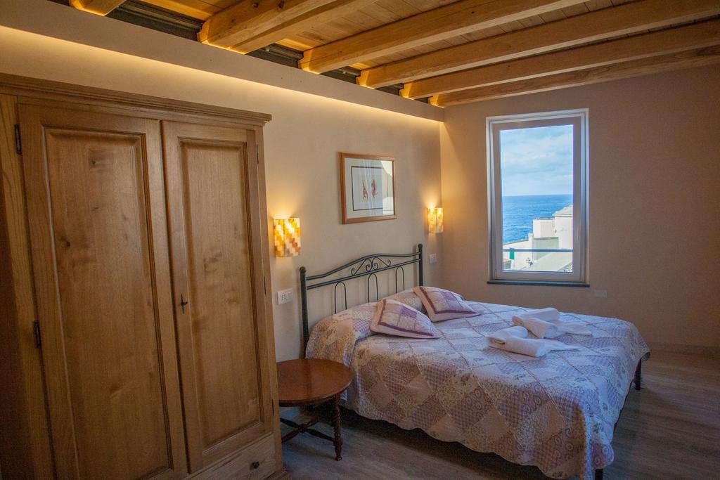 Scorci Di Mare Hotel Riomaggiore Luaran gambar