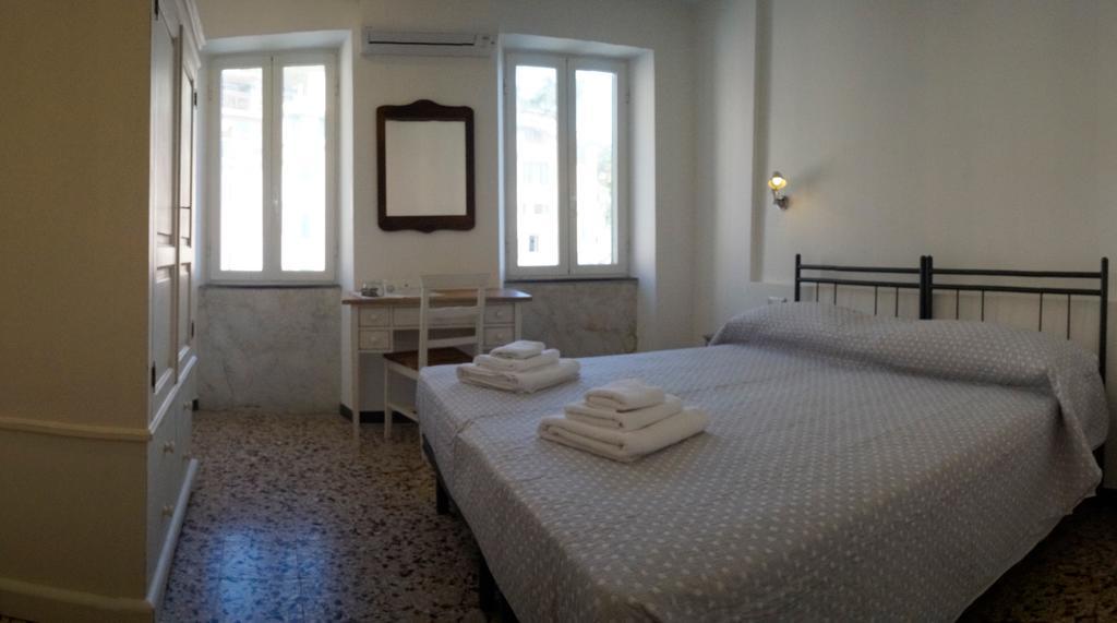 Scorci Di Mare Hotel Riomaggiore Luaran gambar